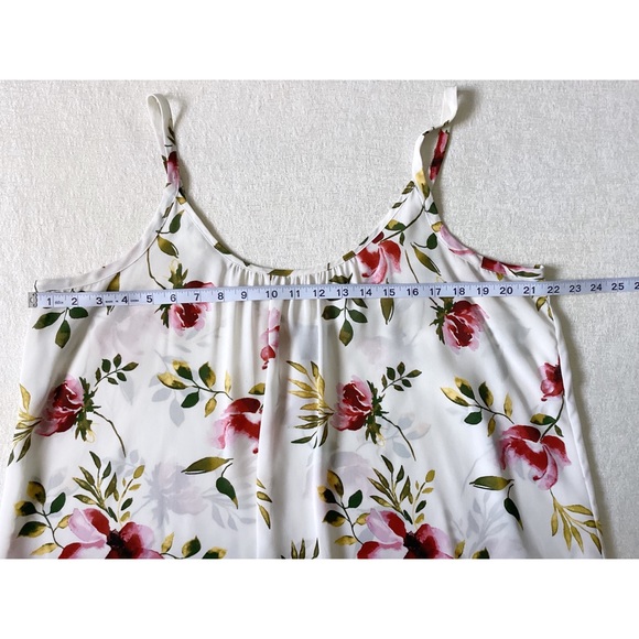 Torrid Floral Print Challis Cami Woman’s 1X Sharkbite Hem Cream & Pink Color - Picture 7 of 8